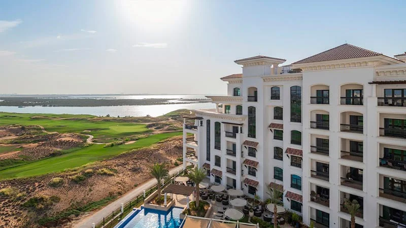 2BR Apartment in Ansam Yas Island Abu Dhabi - RE/MAX Vesta