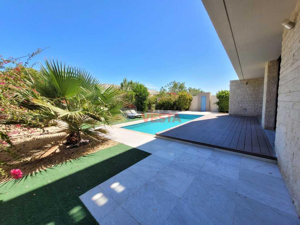 5 Bedroom Sea View Villa for Sale in Hidd Saadiyat - REMAX Vesta