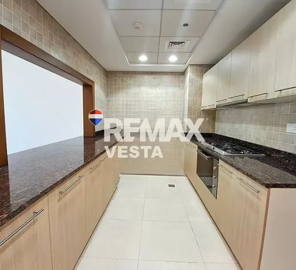 2BR Apartment in Ansam Yas Island Abu Dhabi - RE/MAX Vesta