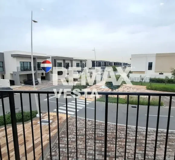 2BR Townhouse in Yas Acres Yas Island Abu Dhabi - RE/MAX Vesta