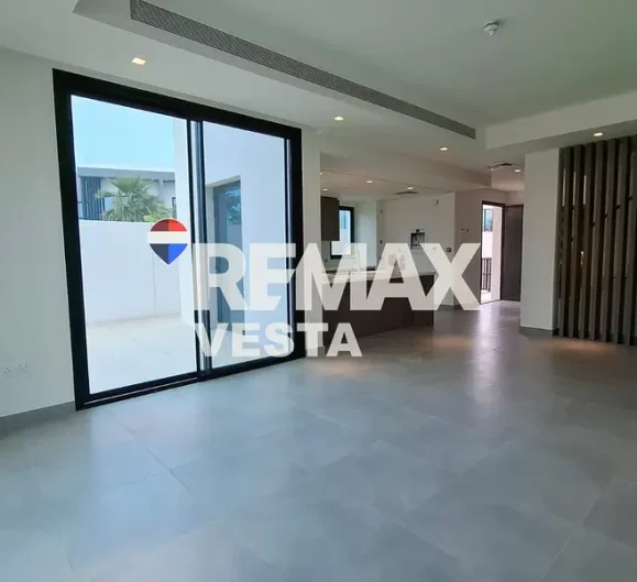 2BR Townhouse in Yas Acres Yas Island Abu Dhabi - RE/MAX Vesta