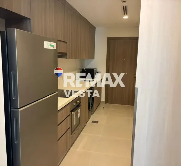 Studio for Rent in Yas Golf Collection Yas Island Abu Dhabi - RE/MAX Vesta