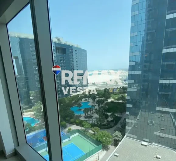 1 BR Apartment for Rent in The Gate Tower 1 Al Reem Island Abu Dhabi - RE/MAX Vesta