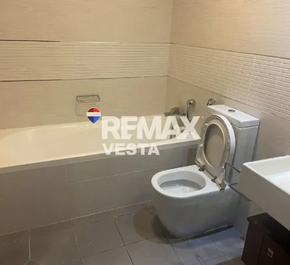 1 BR Apartment for Rent in The Gate Tower 1 Al Reem Island Abu Dhabi - RE/MAX Vesta