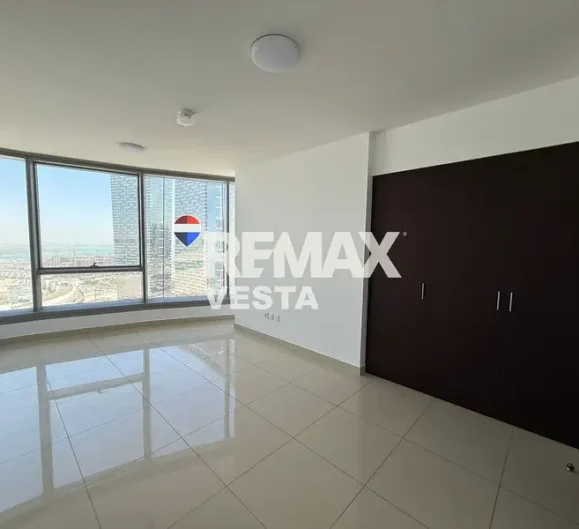 3 BR Apartment for Rent in Sun Tower Al Reem Island Abu Dhabi - RE/MAX Vesta