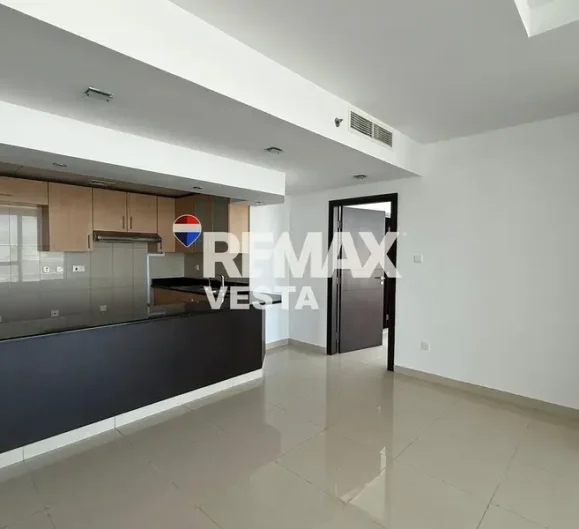 3 BR Apartment for Rent in Sun Tower Al Reem Island Abu Dhabi - RE/MAX Vesta
