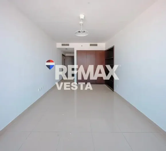 1 BR Apartment for Rent in Sun Tower Al Reem Island Abu Dhabi - RE/MAX Vesta
