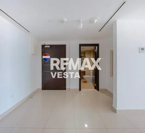 1 BR Apartment for Rent in Sun Tower Al Reem Island Abu Dhabi - RE/MAX Vesta