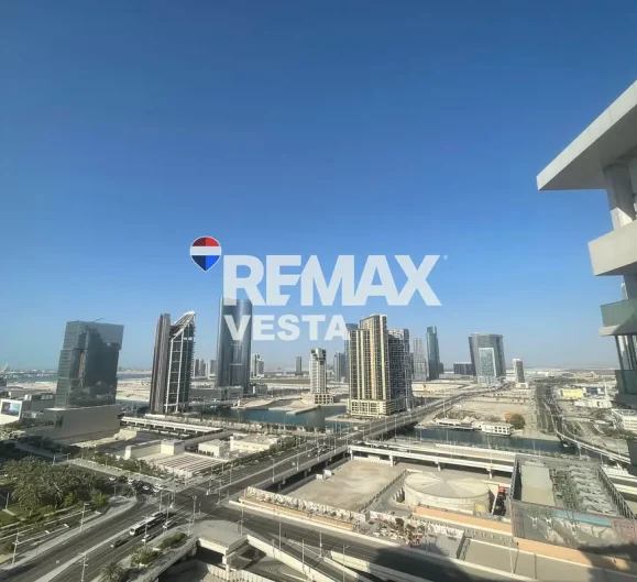 Studio Furnished Apartment for Rent in Al Maryah Vista, Al Maryah Island – 375 sqft - RE/MAX Vesta