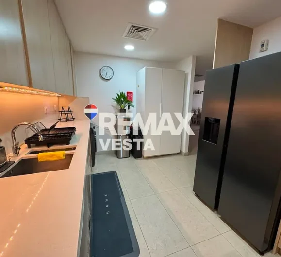 2 BR Apartment for Sale in Al Zeina, Al Raha Beach - RE/MAX Vesta