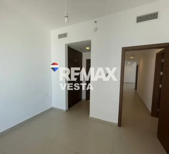 3 BR Apartment for Rent in The Gate Tower 2 Al Reem Island Abu Dhabi - RE/MAX Vesta