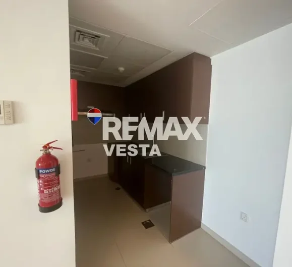 3 BR Apartment for Rent in The Gate Tower 2 Al Reem Island Abu Dhabi - RE/MAX Vesta