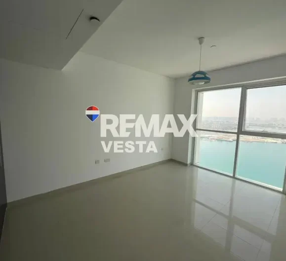 3 BR Apartment for Rent in RAK Tower Al Reem Island Abu Dhabi - RE/MAX Vesta