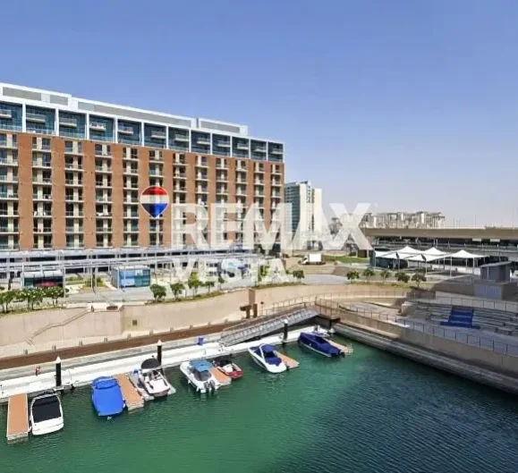 3 Bedroom Apartment for Rent in Al Naseem B, Al Raha Beach - RE/MAX Vesta