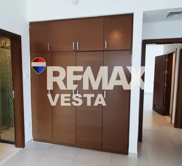 2-Bedroom + Study Apartment for Rent in Gate Tower, Al Reem Island – 1,390 sqft - RE/MAX Vesta