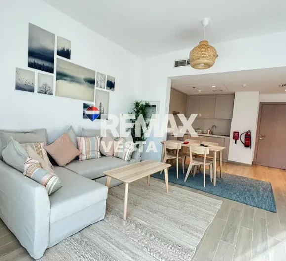 1-Bedroom Furnished Apartment for Rent in Water’s Edge, Yas Island - RE/MAX Vesta