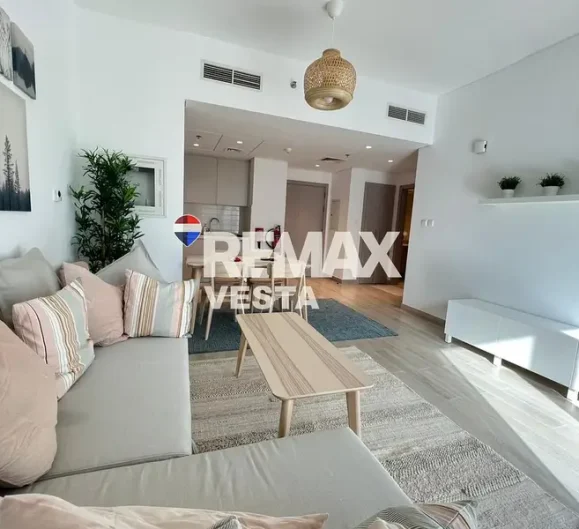 1-Bedroom Furnished Apartment for Rent in Water’s Edge, Yas Island - RE/MAX Vesta