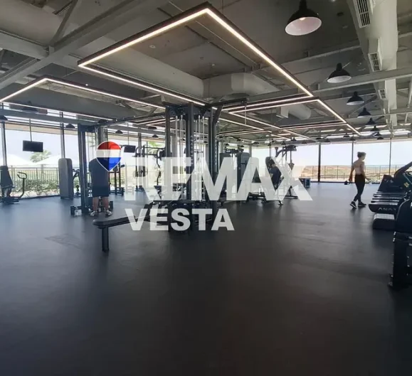 yas-golf-collection-studio12
